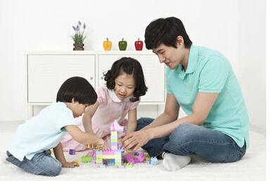 国康-儿童智力测试仪-宝宝智力发育的3个高峰期！