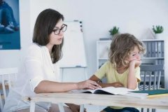儿童注意力测试仪孩子们的注意力集中在家怎么训练？
